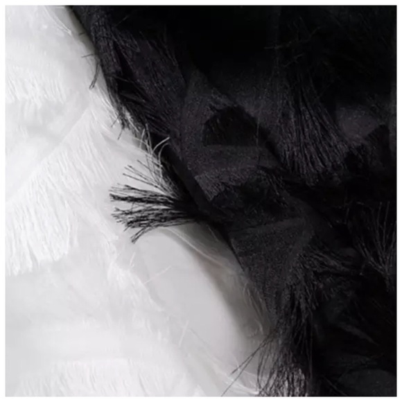 Black & White Eyelash Feathered Skirt - Picture 8 of 8